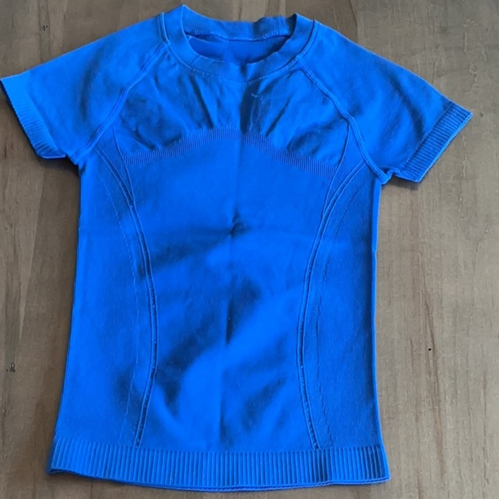 Athletic Blue Short Sleeve Shirt
